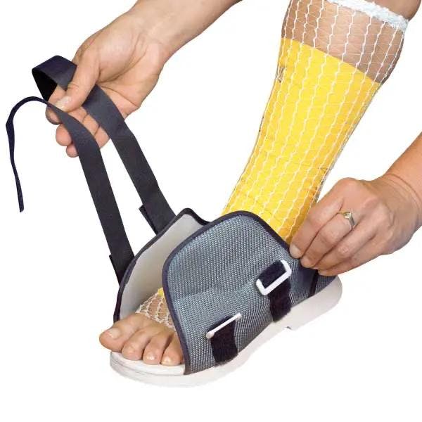 Postoperativer Patientenschuh - Economy, Universal für Links und Rechts, Klettverschluss Produktbild Web Groß Detailbild 1 L