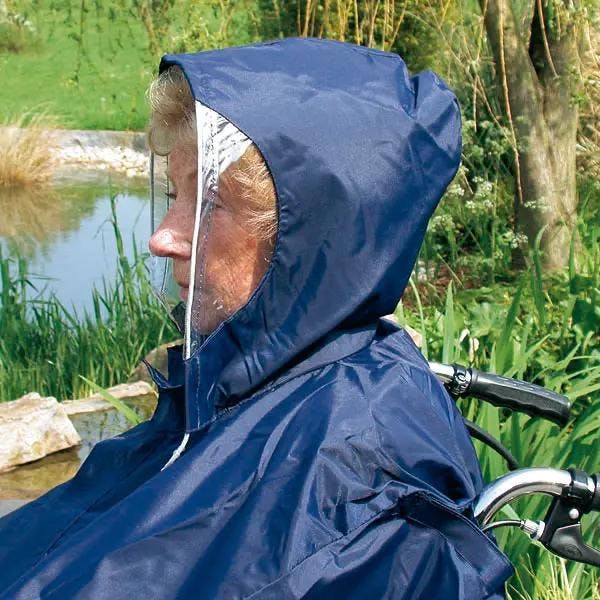 Regencape aus leichtem wasserdichtem blauen Nylonstoff - Mit Kapuze Produktbild Web Groß Detailbild 1 L