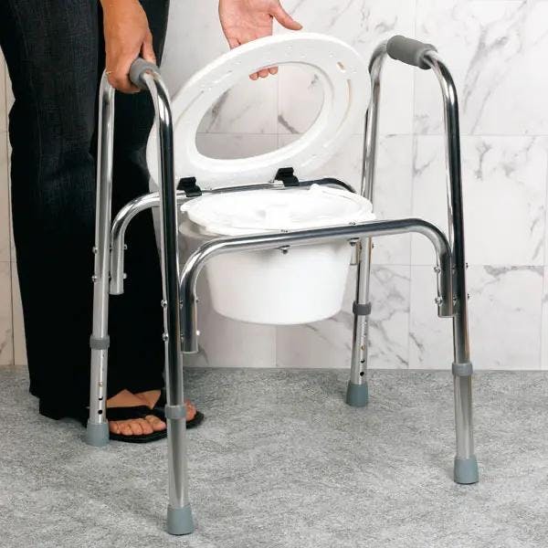 Toilettengestell aus Aluminium mit klappbarer Kunststoff-Toilettenbrille Produktbild Web Groß Detailbild 2 L