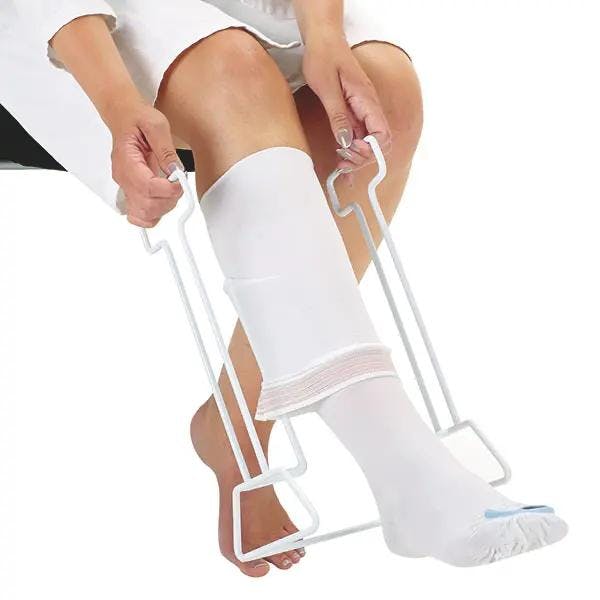 Anziehhilfe für Kompressionsstrümpfe - Weiß, Höhe: 34,5 cm Produktbild