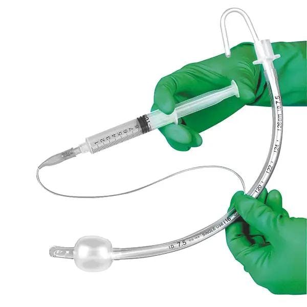 Endo Breezer Set - Endotrachealtuben Set mit Einweg-Einführungsmandrin und Blockerspritze Produktbild