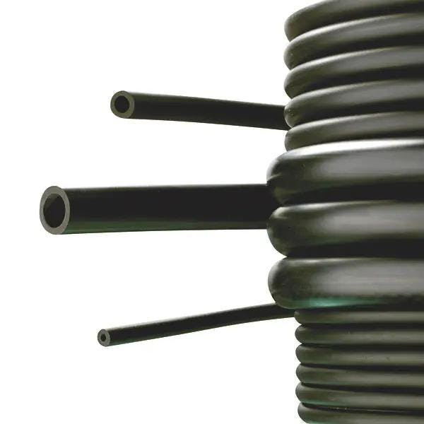 Schlauch aus Viton - Hohe Hitze-, Öl- und Chemikalienbeständigkeit Produktbild