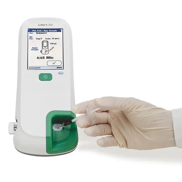 Cobas h 232 - Point-of-Care-System zur Bestimmung kardialer Blutmarker Produktbild Web Groß Detailbild 4 L
