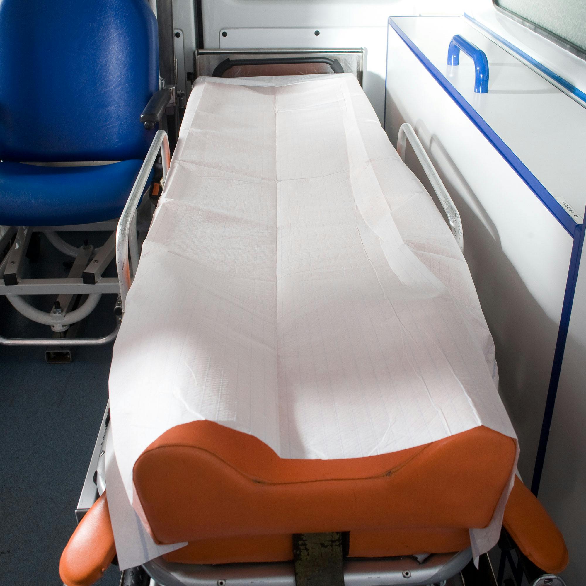 Unisan Krankentransportunterlage - 150 Stück, 100 x 200 cm, Tissue 29g/Folie 12g/m² Produktbild