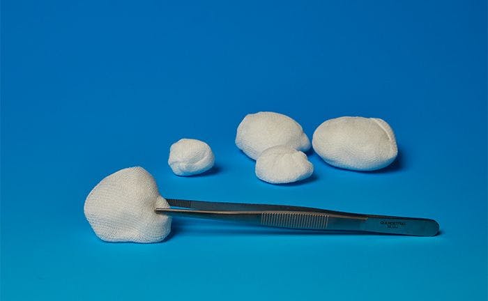 Mulltupfer Nr. 9 haselnußgroß - Ballonförmig mit Gummiring, Ø ca. 2 cm Produktbild Web Groß Detailbild 1 L