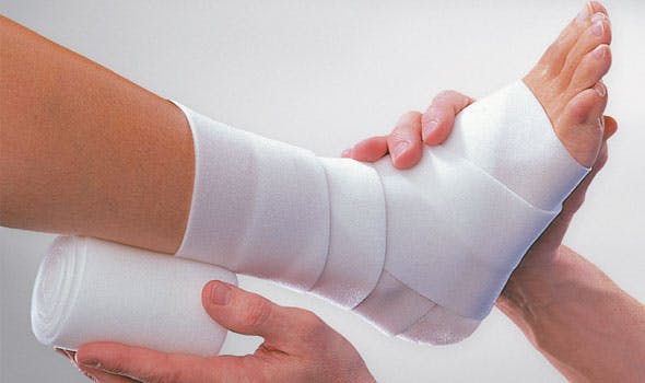 Rosidal soft - Latexfreie Schaumstoffbinde zur Polsterung unter Kompressionsverbänden Produktbild