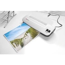 Monolith OL 289 A4 Laminiergerät, 300 mm/min. Aufwärmzeit 4 Min. bis zu 125 Mikron Produktbild